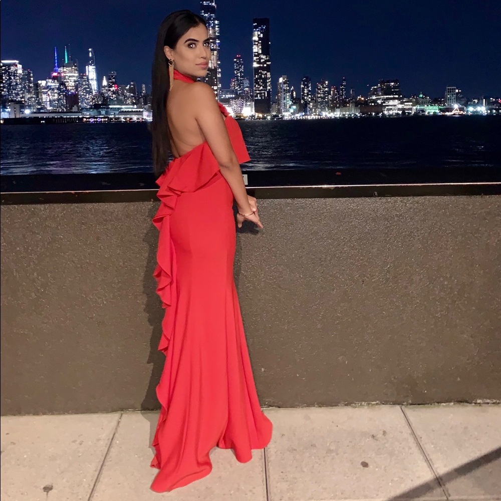 Bodycon red dress halterneck ruffled evening gown